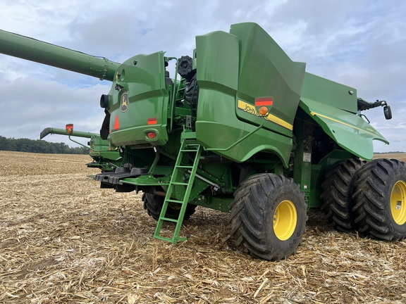 Photo of 2023 John Deere S780