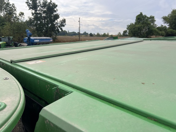 Photo of 2023 John Deere S780