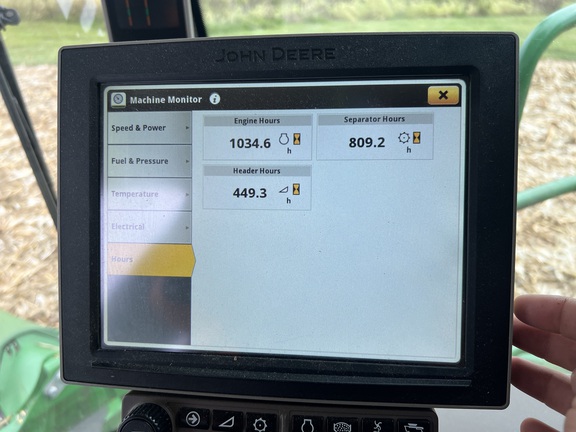 Photo of 2023 John Deere S780