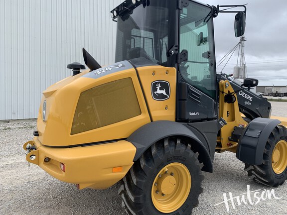 Photo of John Deere 326 P