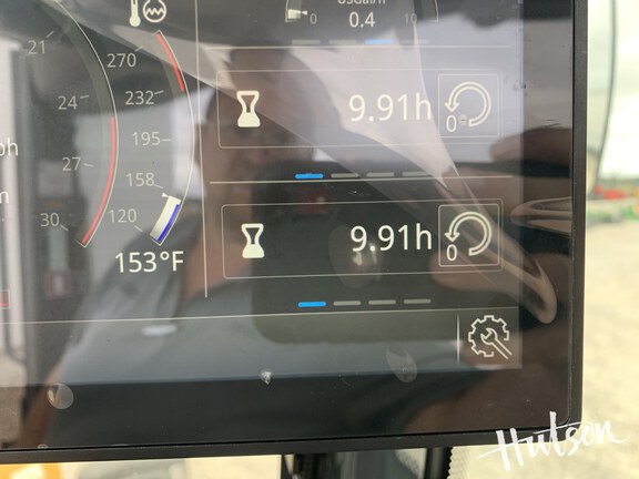 Photo of John Deere 326 P