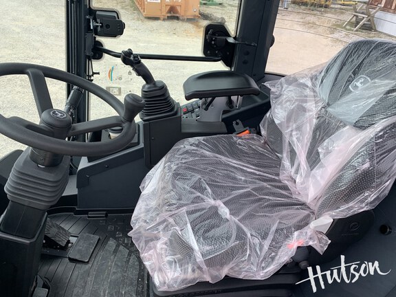 Photo of John Deere 326 P