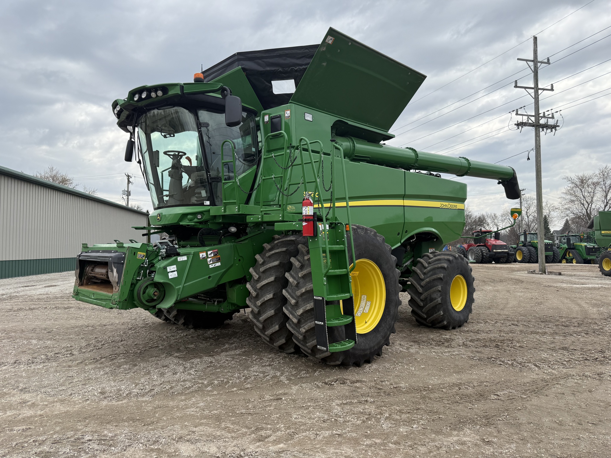  2020 John Deere S780 at Heritage Tractor in Pontiac, IL