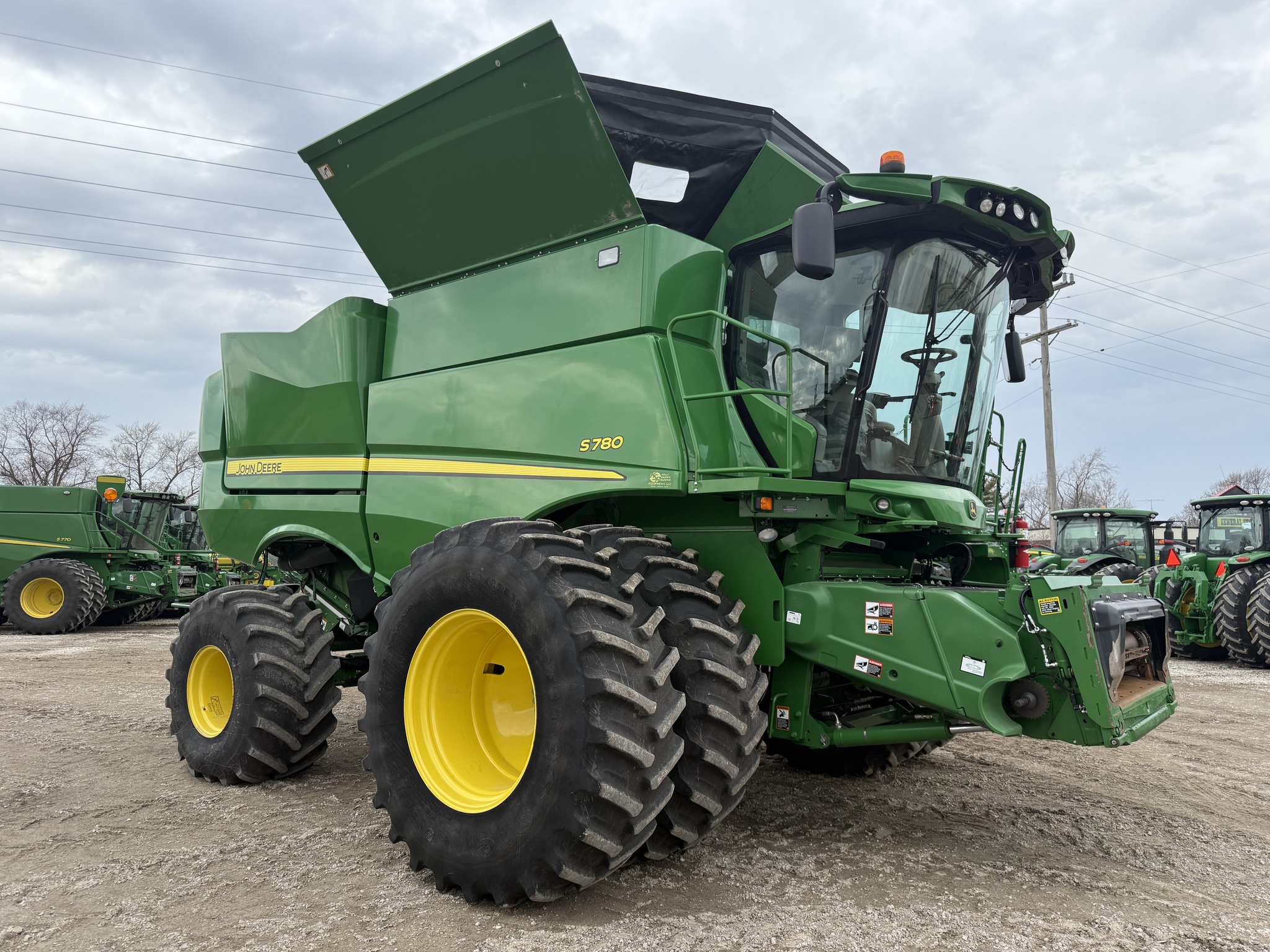  2020 John Deere S780 at Heritage Tractor in Pontiac, IL