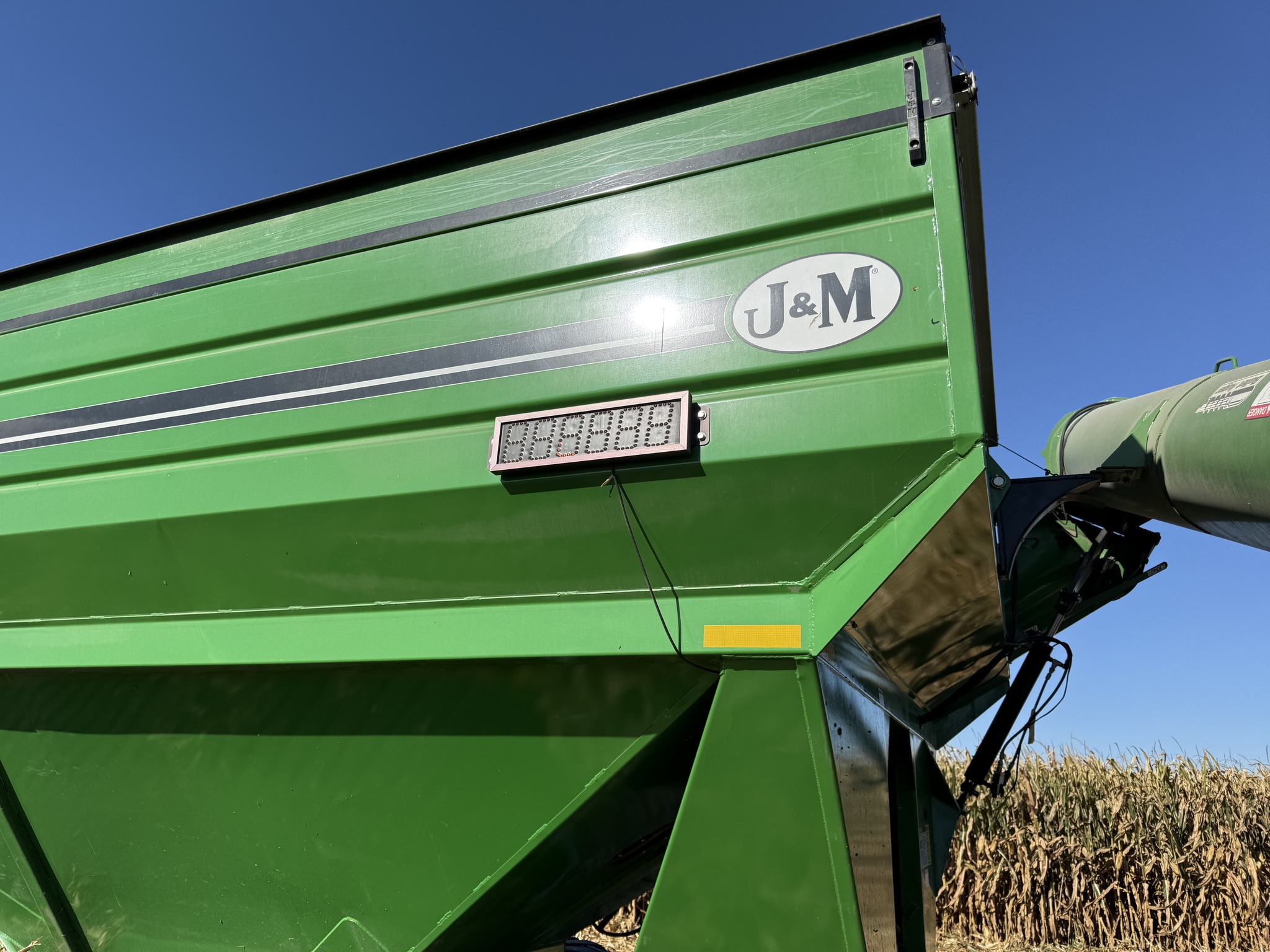  2018 J&M 1412-20T at Heritage Tractor in Streator, IL