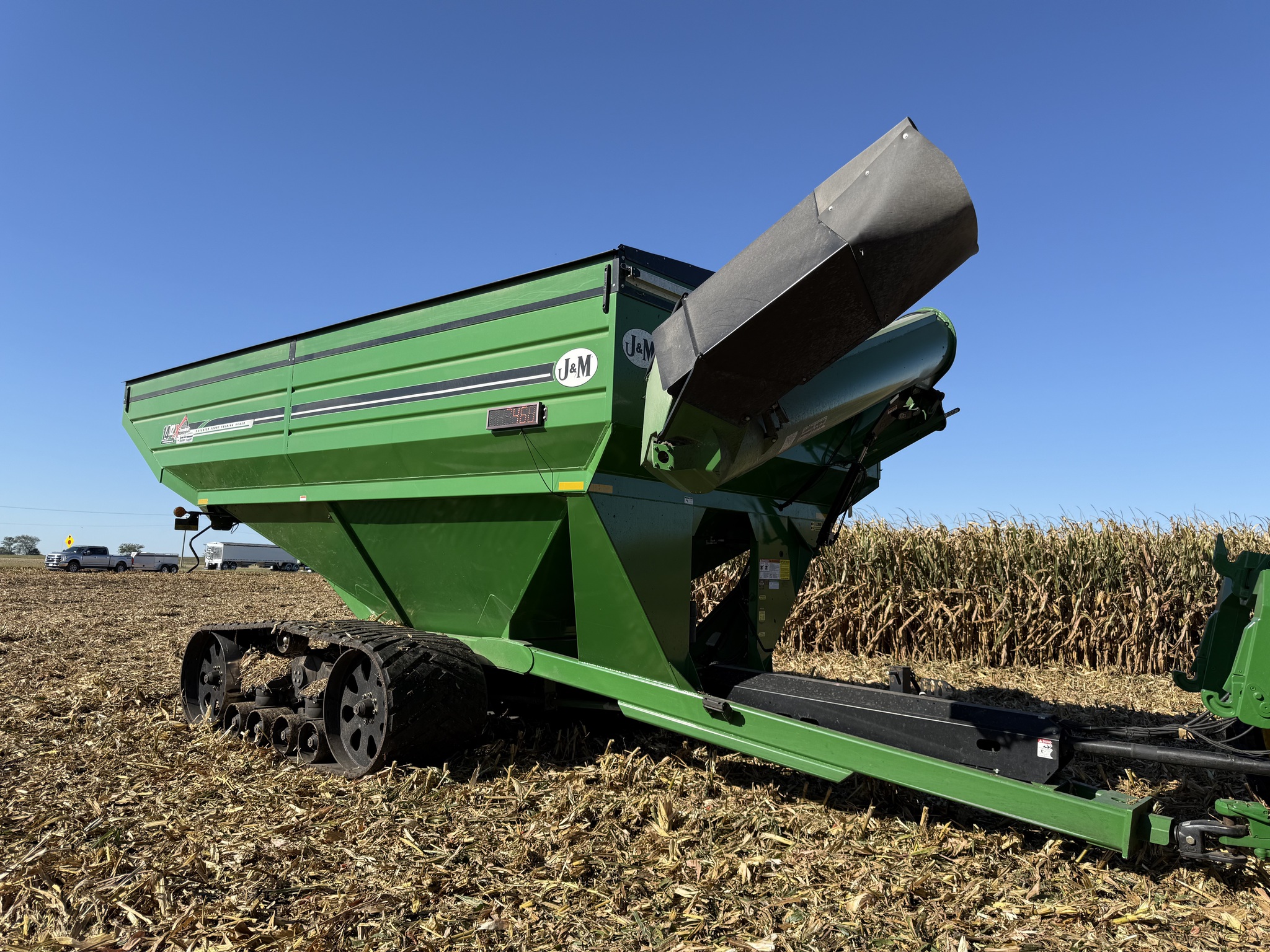  2018 J&M 1412-20T at Heritage Tractor in Streator, IL