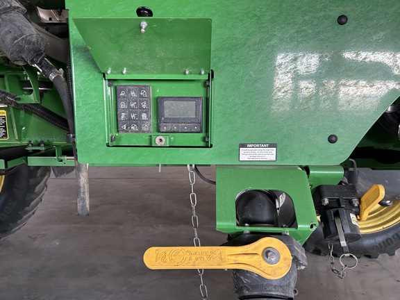2023 John Deere 616R - Photo11