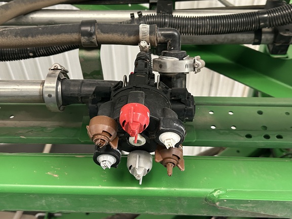 2023 John Deere 616R - Photo36