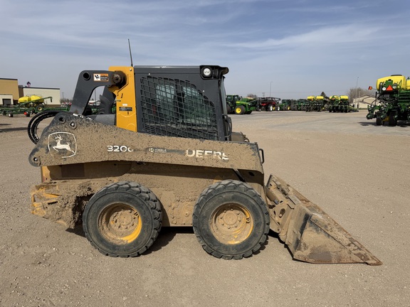 2024 John Deere 320G - Photo2