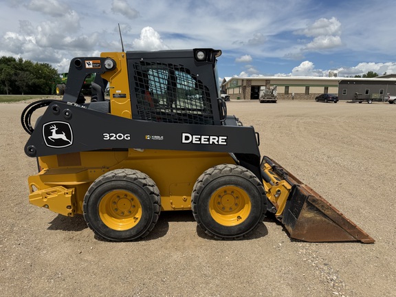 2024 John Deere 320G - Photo2