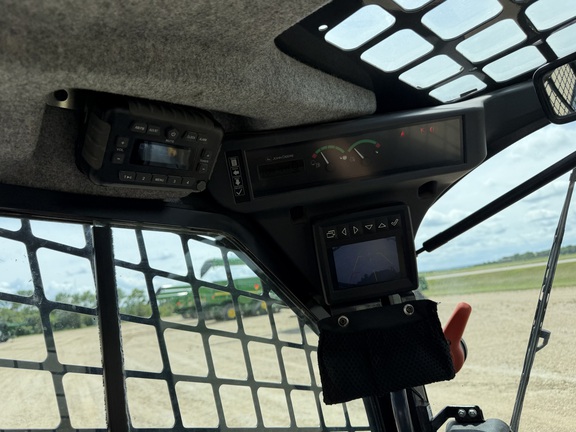 2024 John Deere 320G - Photo26