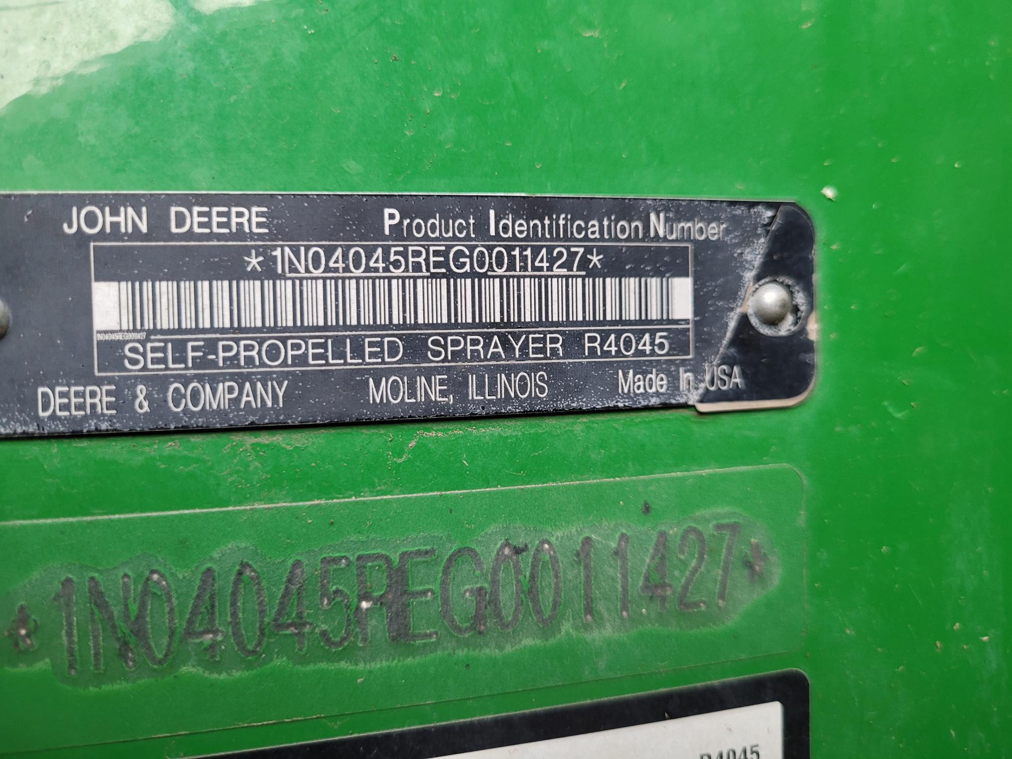 2016 John Deere R4045 Image 2