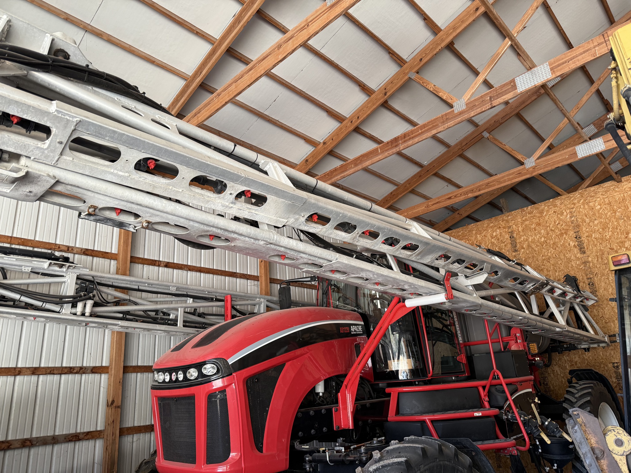 2015 Apache AS1220 Image 2