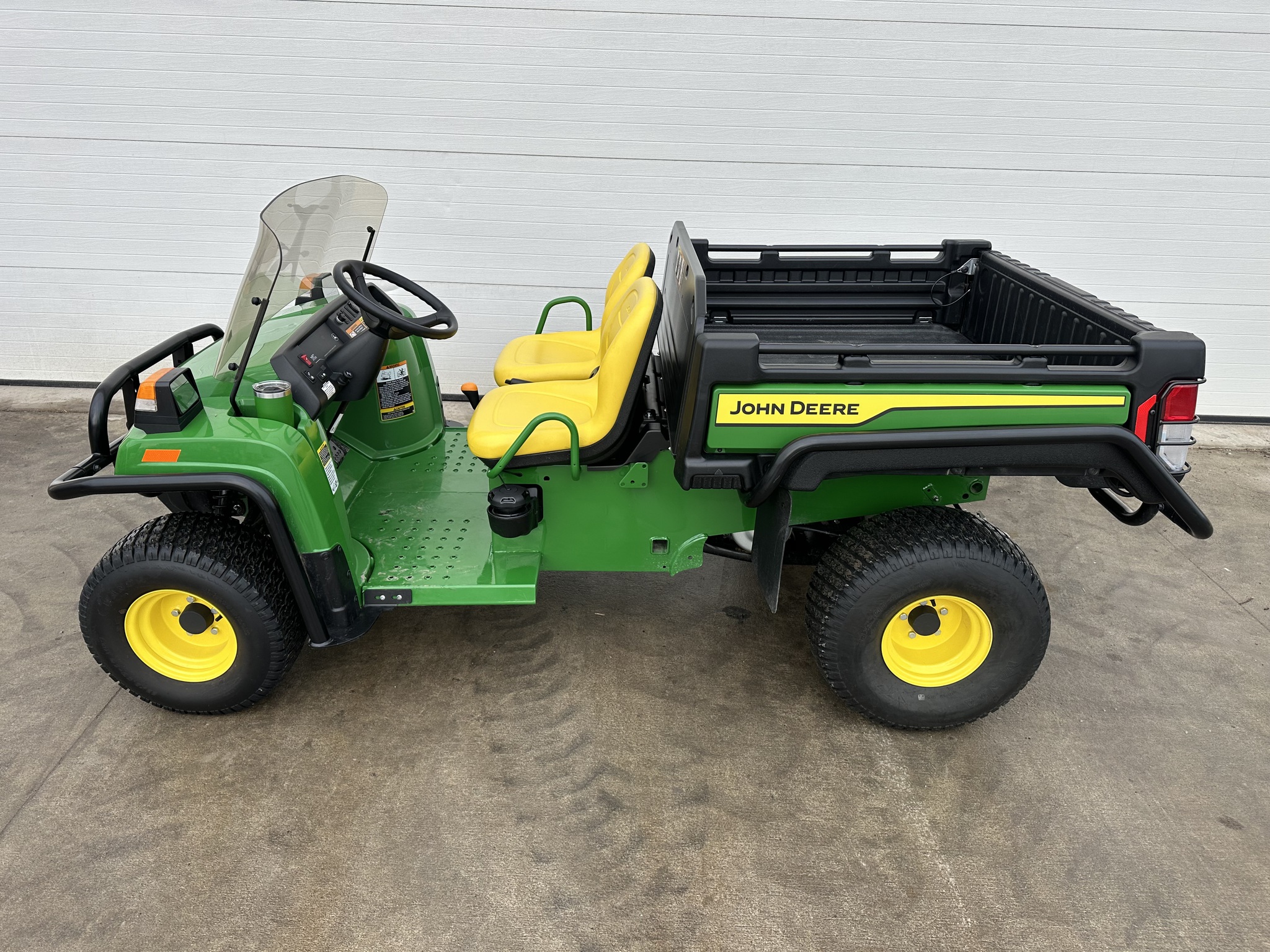 2025 John Deere TX Image 2
