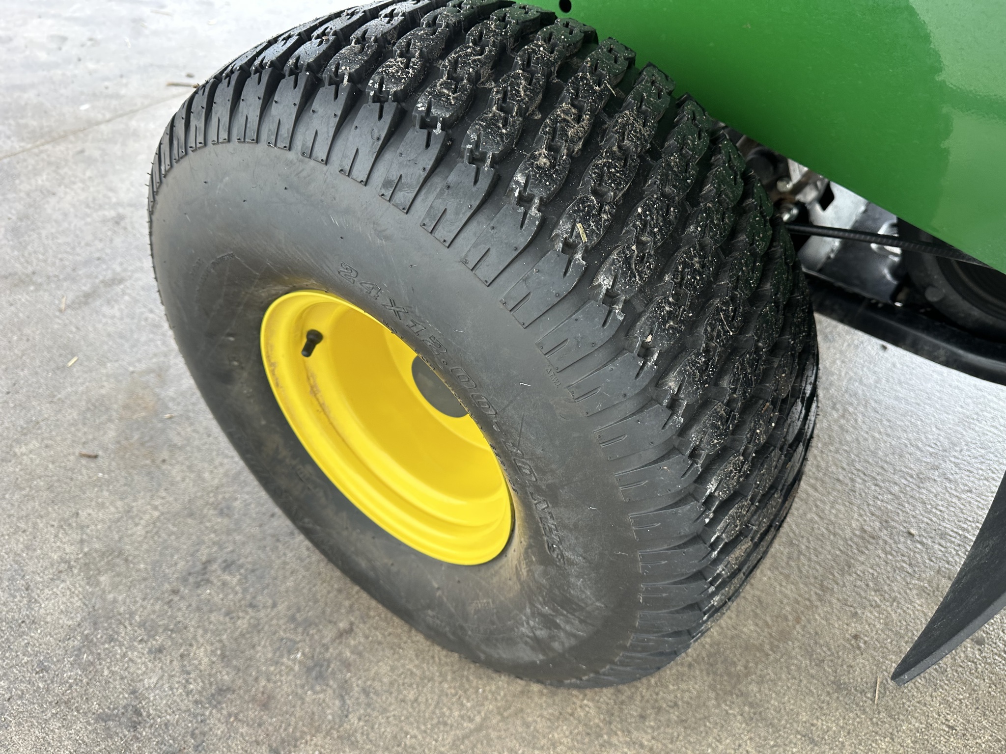 2025 John Deere TX Image 17