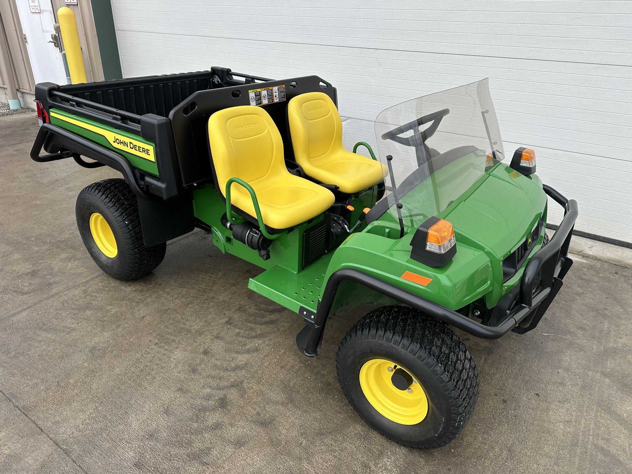 2025 John Deere TX Image 7