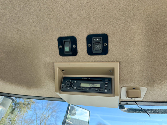 2009 John-Deere 9530T