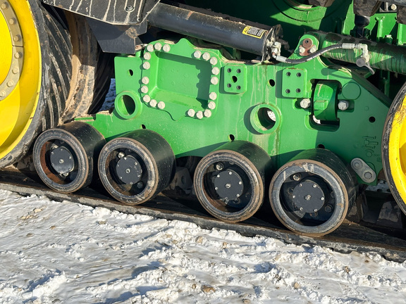 2009 John-Deere 9530T