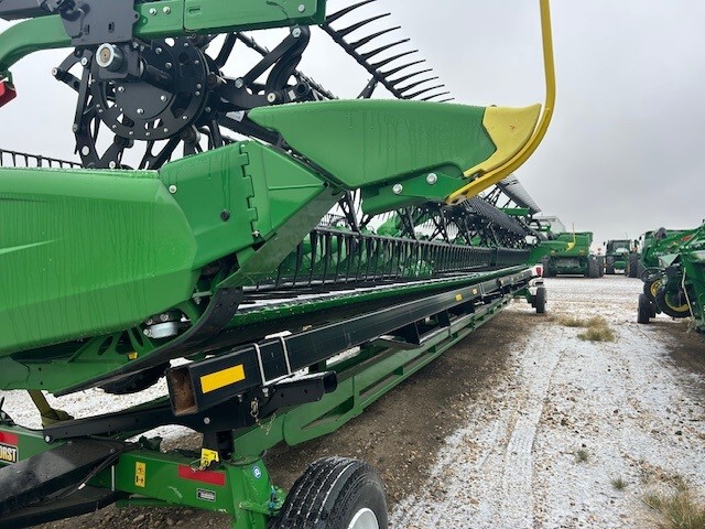 2025 John Deere HDR 45 Image 2