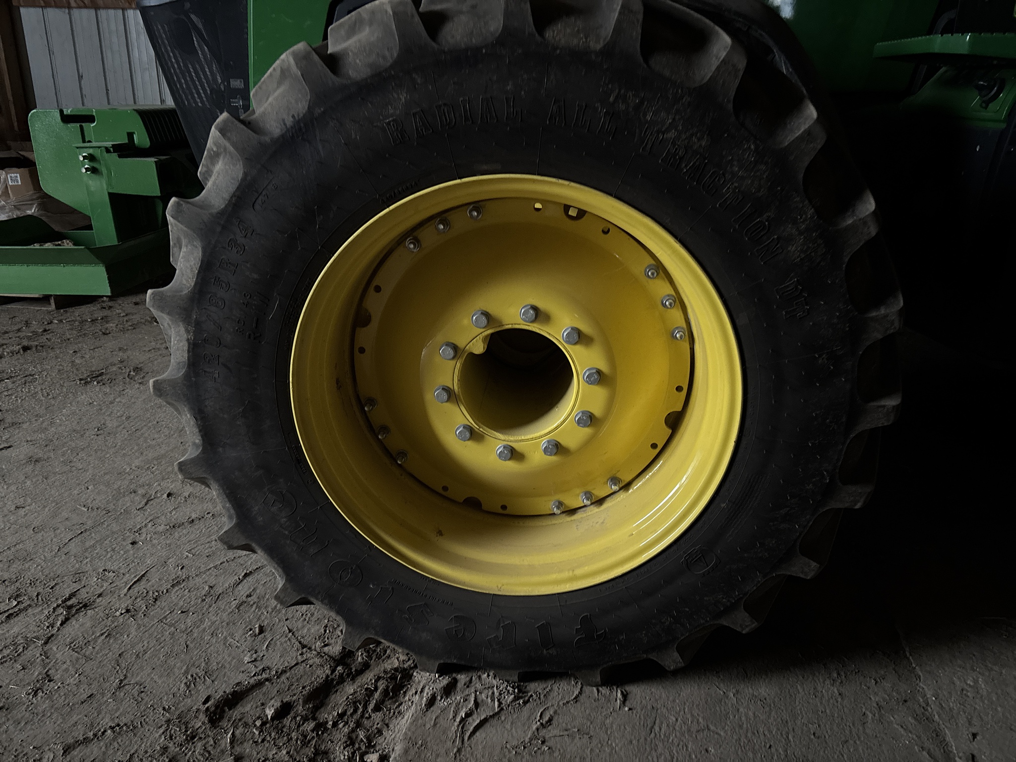 Used 2024 John Deere 8R 370 Row Crop Tractors at Koenig Equipment in Urbana, OH - PhotoXL18