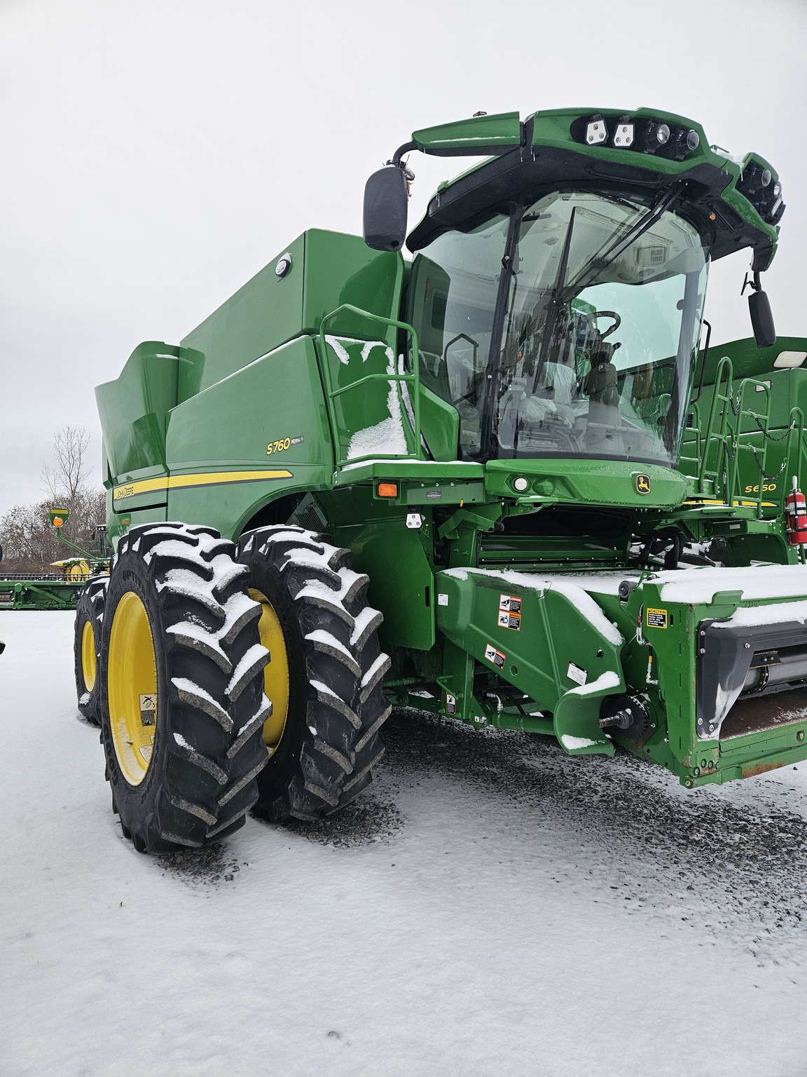2023 John Deere S760 Image 2