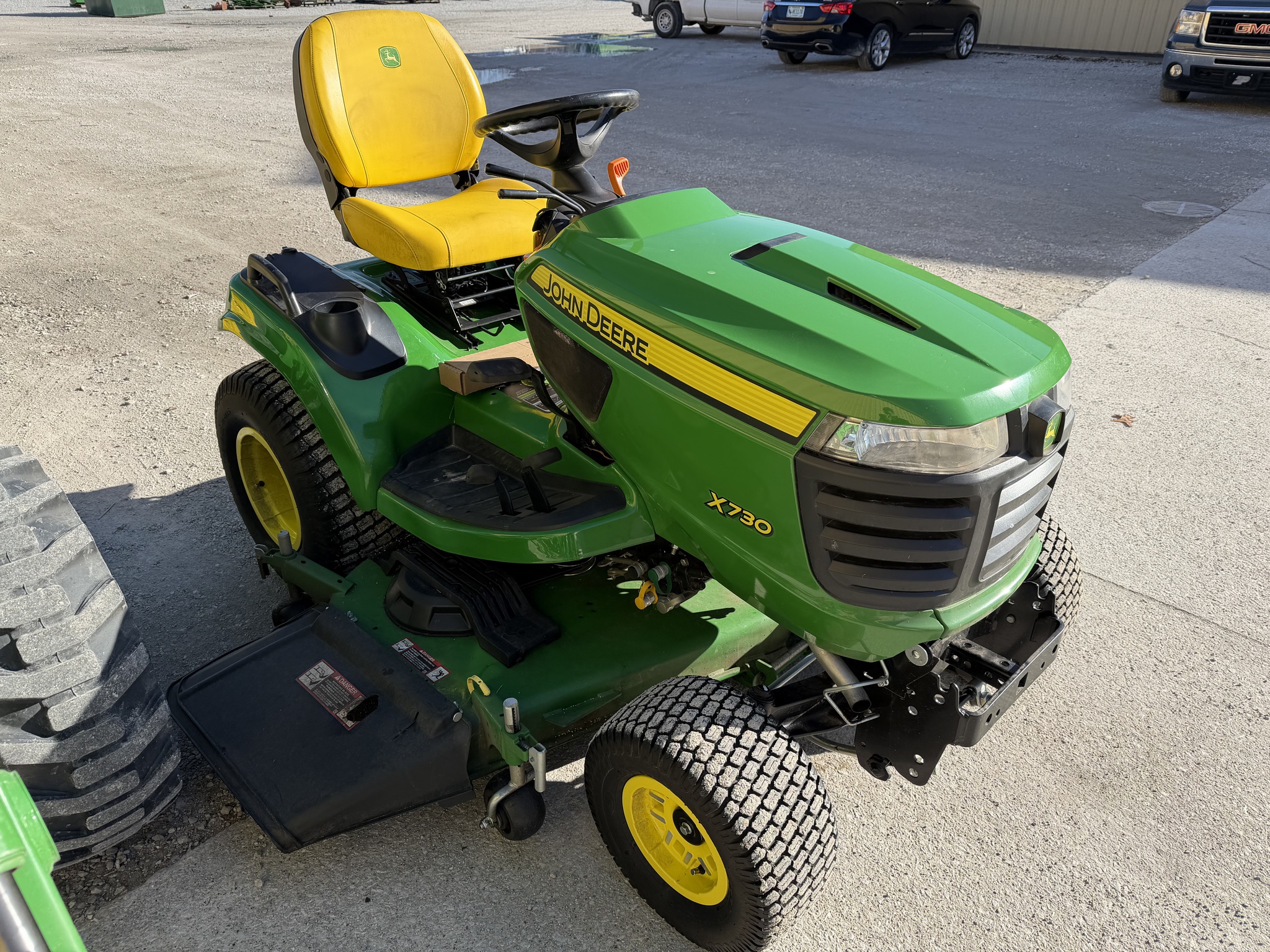 2024 John Deere X730 Image 1