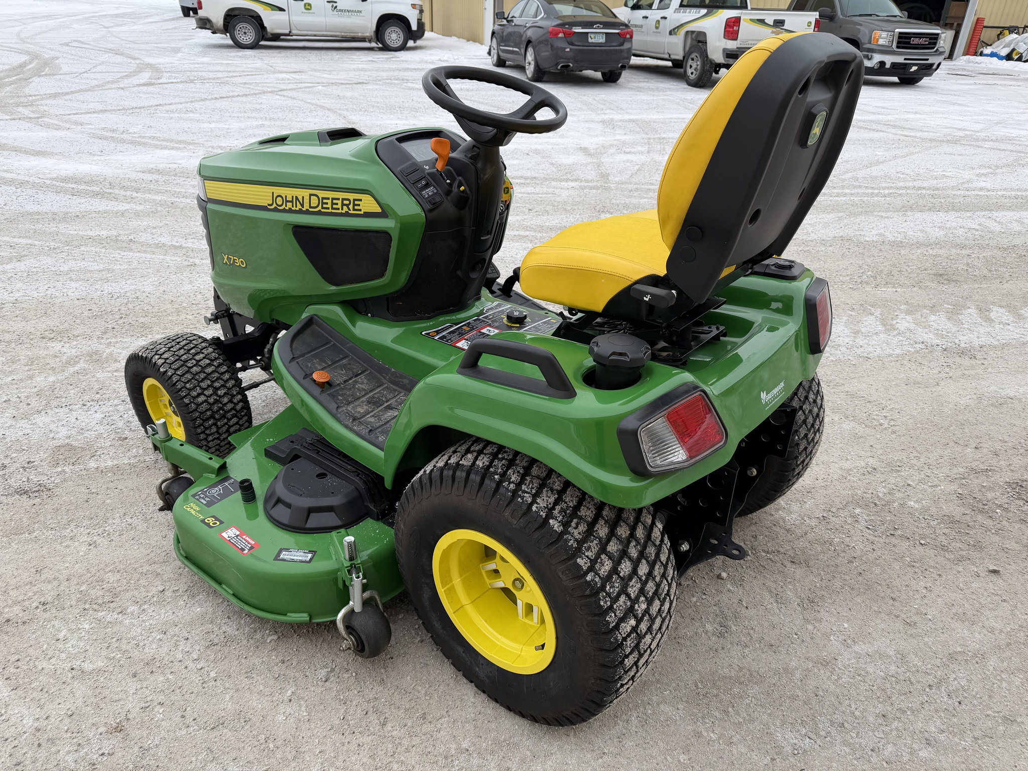 2024 John Deere X730 Image 5