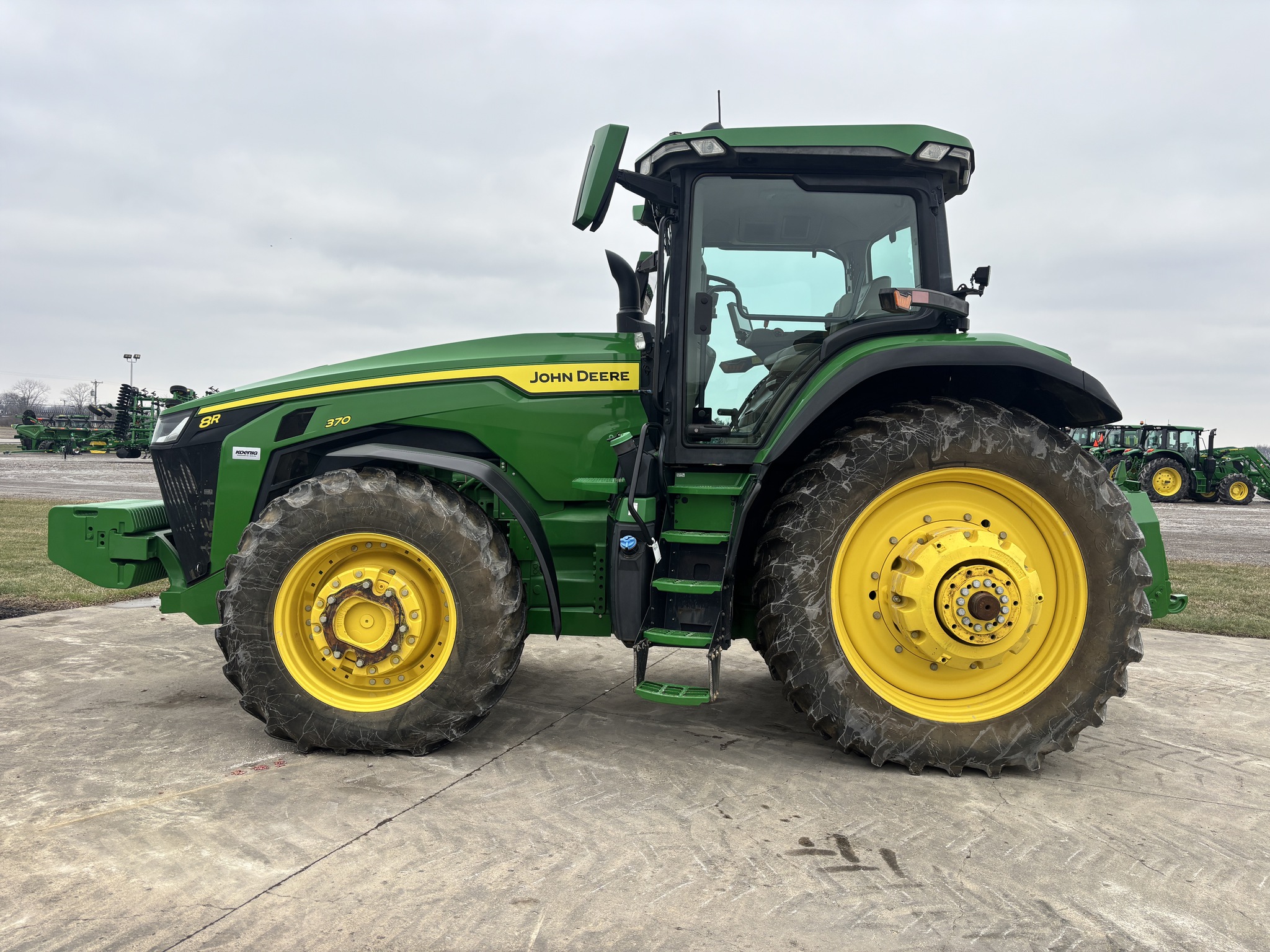 Used 2022 John Deere 8R 370 Row Crop Tractors at Koenig Equipment in Anna, OH - PhotoXL1