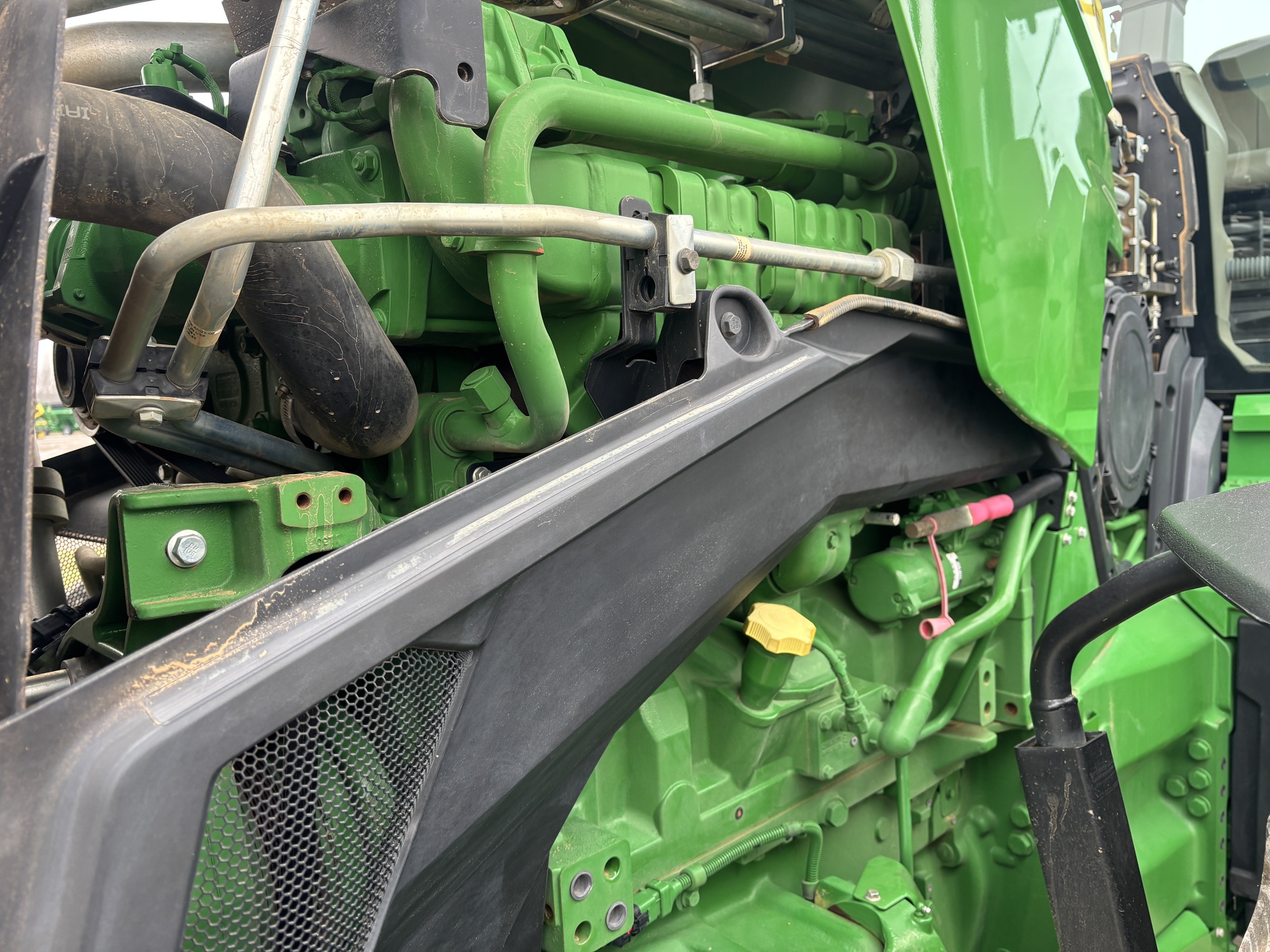Used 2022 John Deere 8R 370 Row Crop Tractors at Koenig Equipment in Anna, OH - PhotoXL31