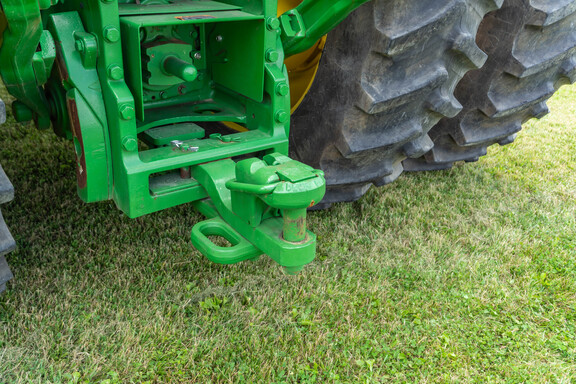 Used 2022 John Deere 8R 370 Row Crop Tractors at Koenig Equipment in Anna, OH - Photo17