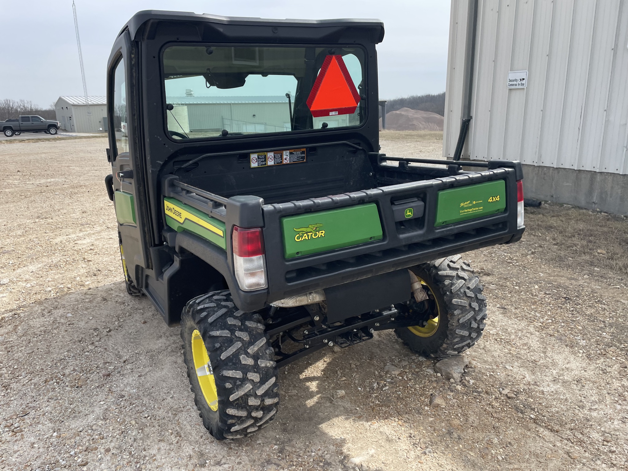  2022 John Deere XUV 835M at Heritage Tractor in Rolla, MO