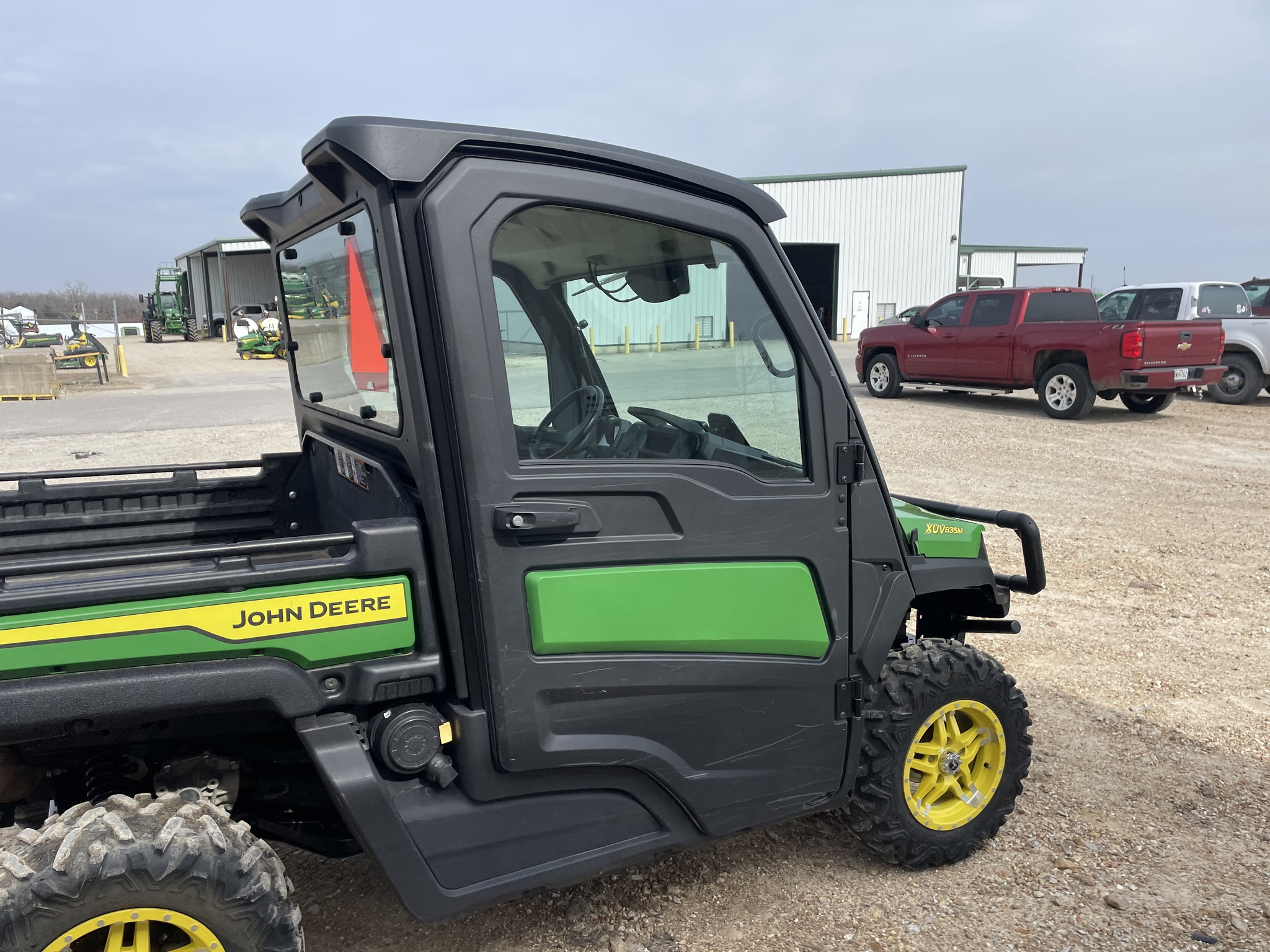  2022 John Deere XUV 835M at Heritage Tractor in Rolla, MO