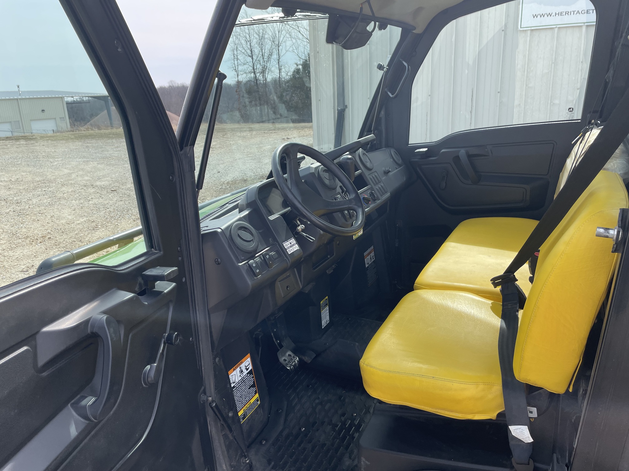  2022 John Deere XUV 835M at Heritage Tractor in Rolla, MO