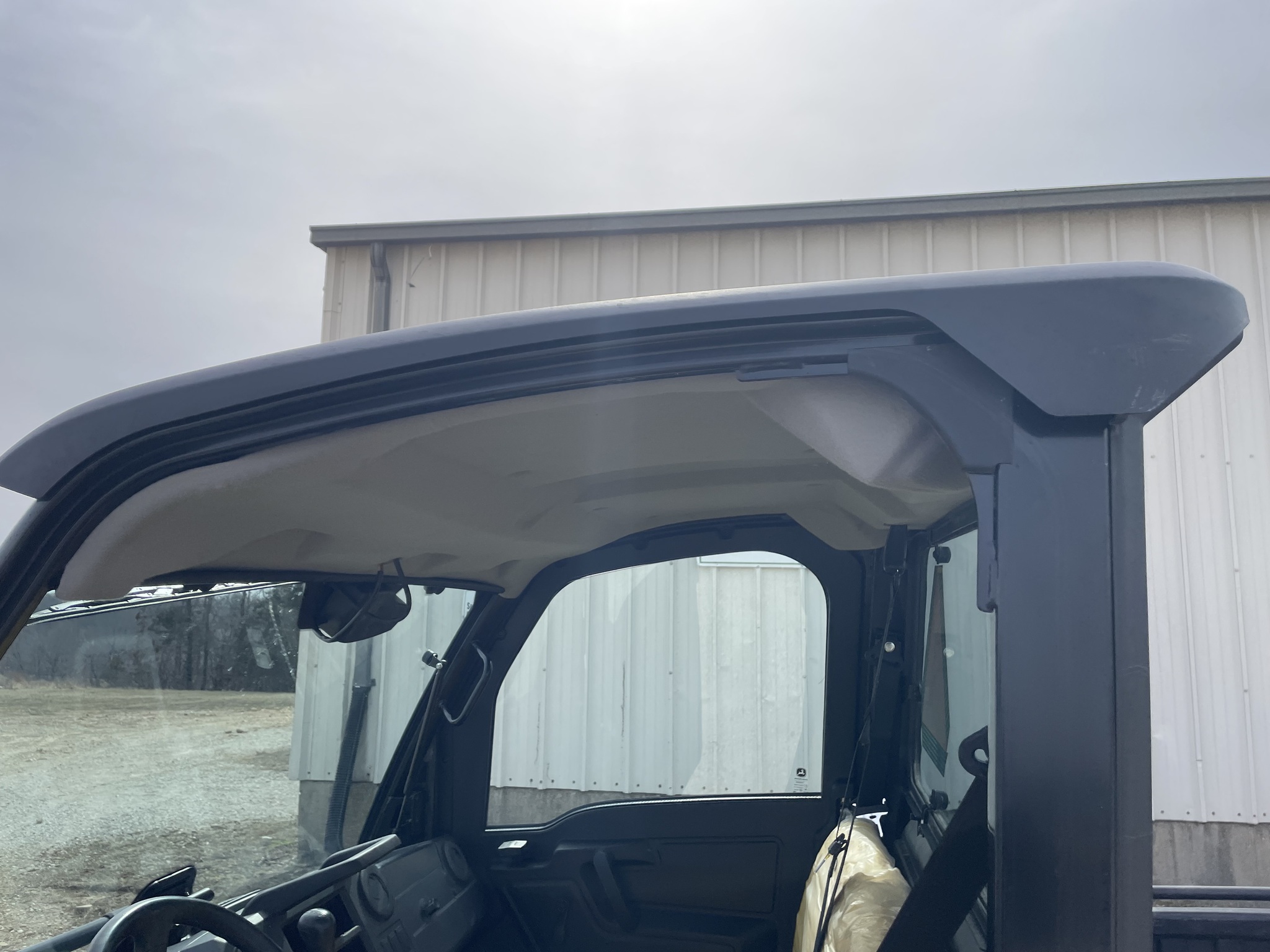  2022 John Deere XUV 835M at Heritage Tractor in Rolla, MO