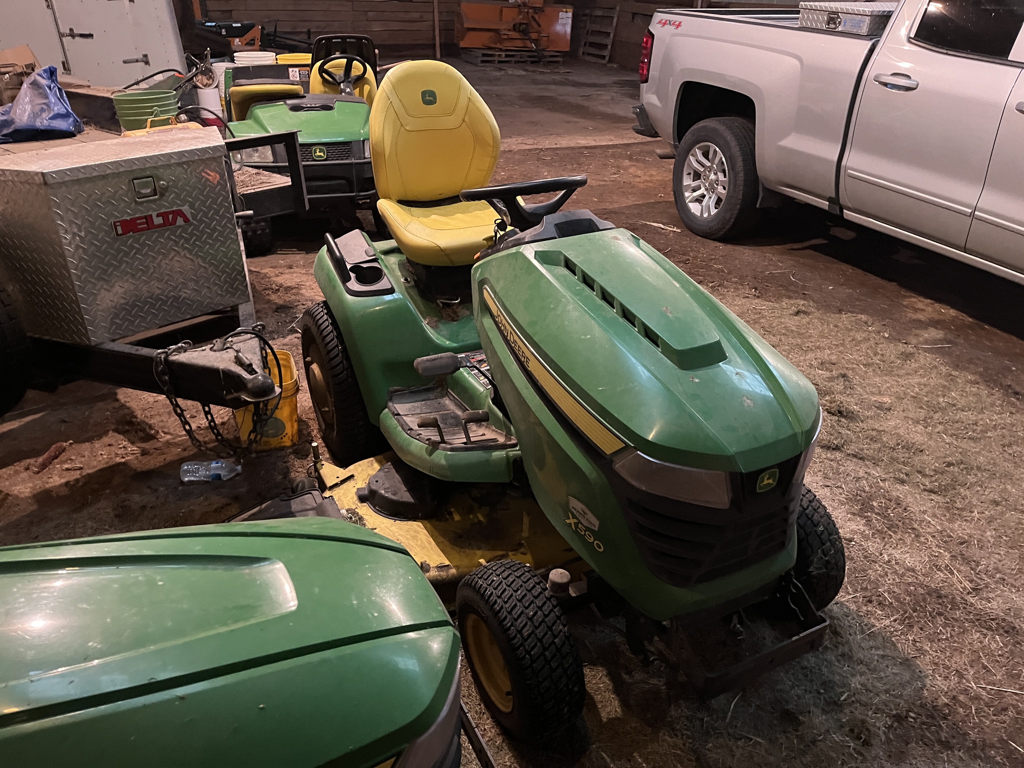 2021 John Deere X590 at Heritage Tractor in Dixon, IL