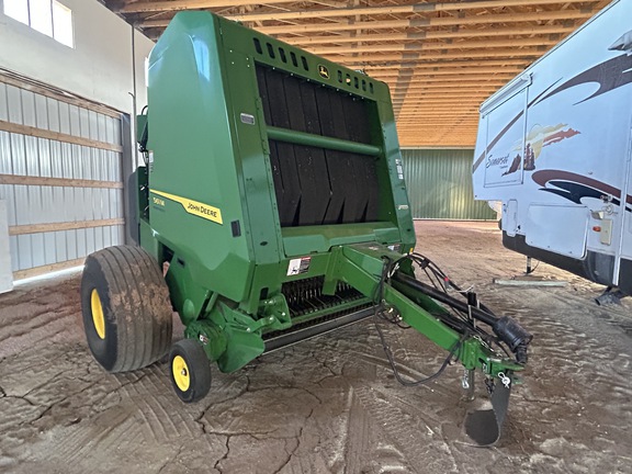 2024 John Deere 561M (3rd thumbnail)