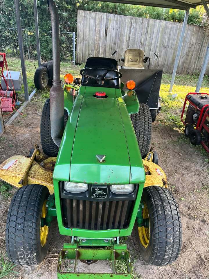 1984 John Deere 650 Image 12
