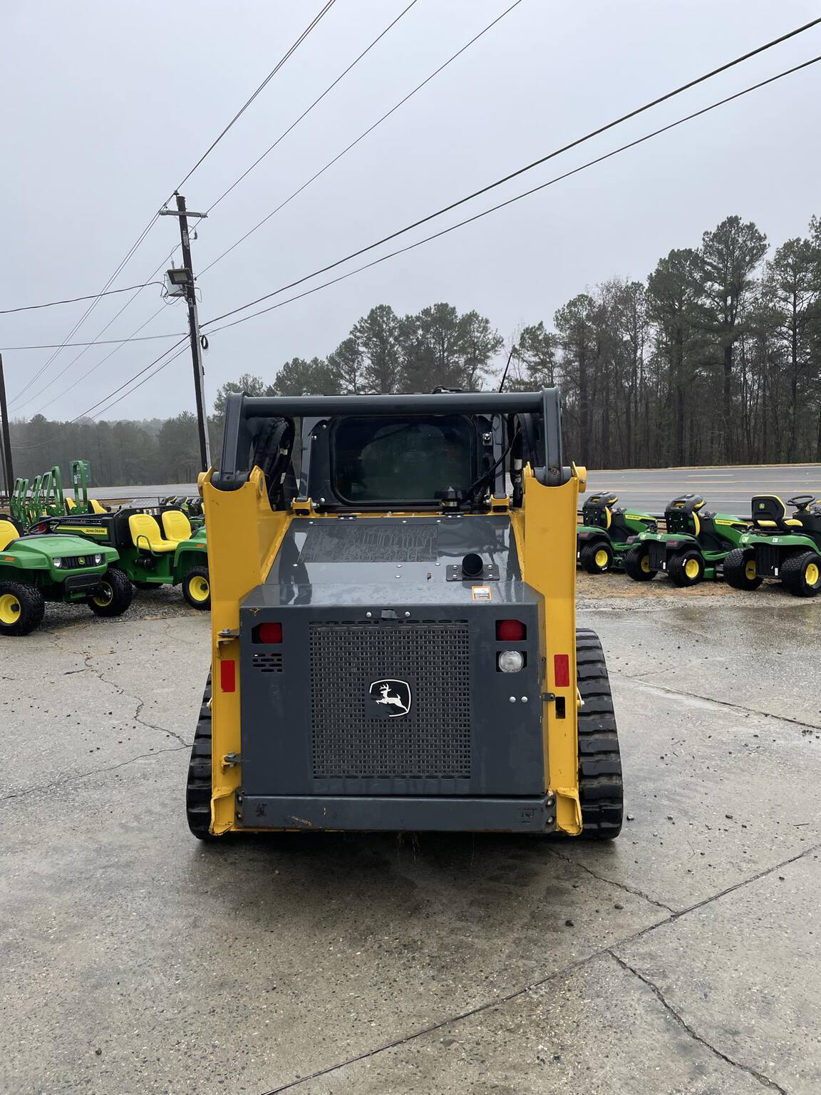 2024 John Deere 317G Image 3