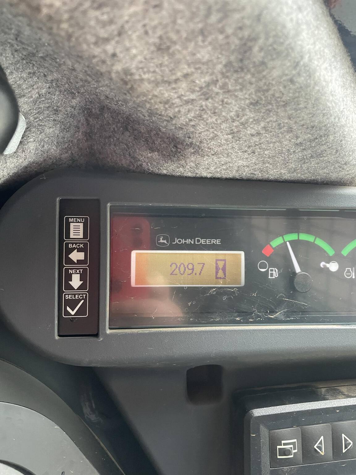 2024 John Deere 317G Image 6