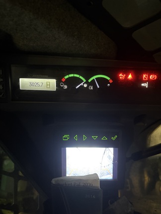 2023 John Deere 330G - Photo6