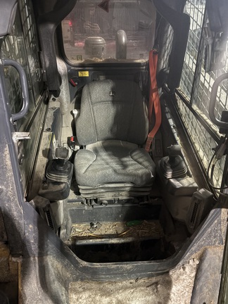 2023 John Deere 330G - Photo5