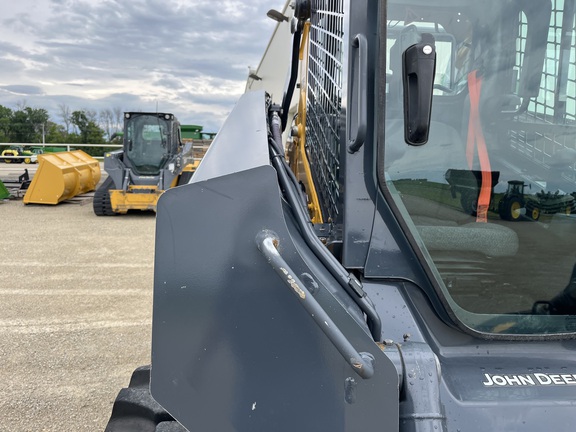 2023 John Deere 330G - Photo26