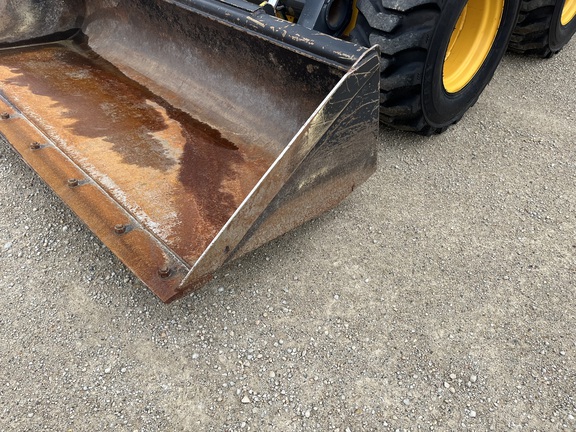2023 John Deere 330G - Photo30