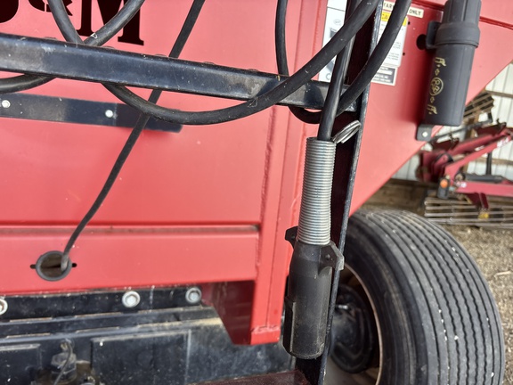 Used 2010 J&M 680 Miscellaneous Ag at Koenig Equipment in Urbana, OH - Photo15