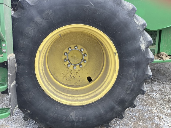 Photo of 2016 John Deere S680