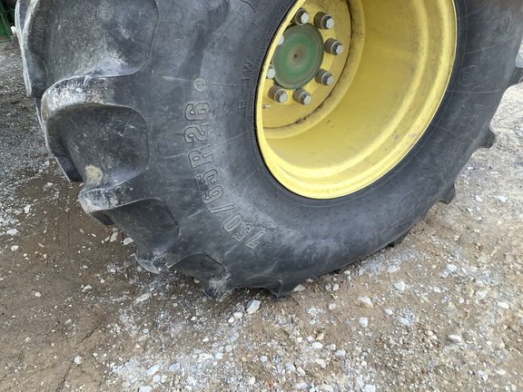 Photo of 2016 John Deere S680