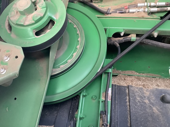 Photo of 2016 John Deere S680