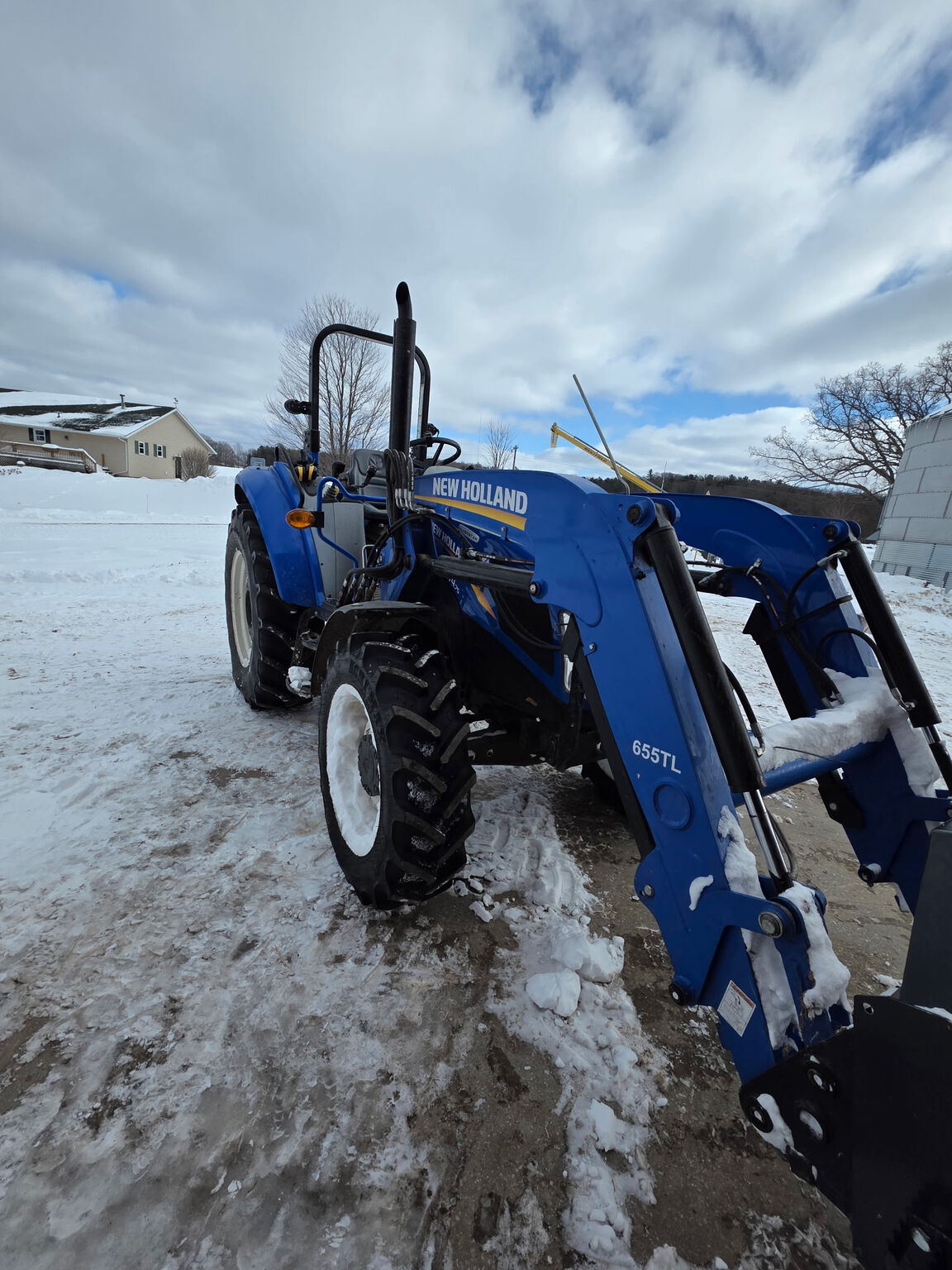2017 New Holland T4.75 Image 3