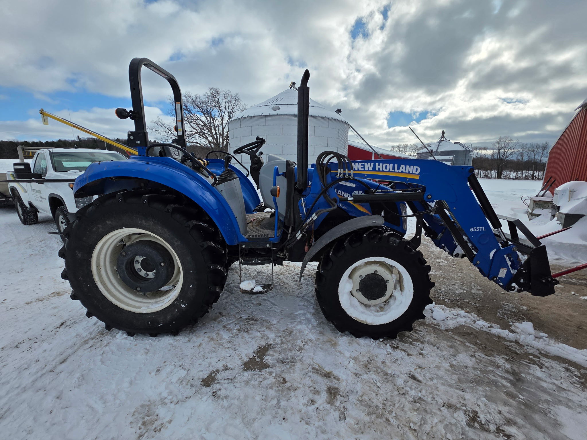 2017 New Holland T4.75 Image 5