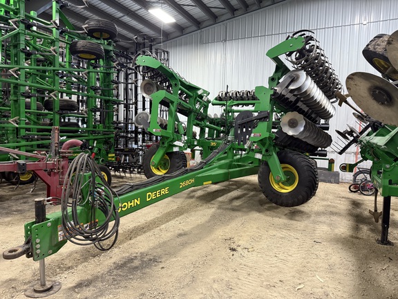  John Deere 2680H